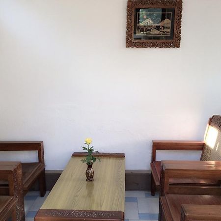 Joy Hotel Nyaung Shwe Exterior photo