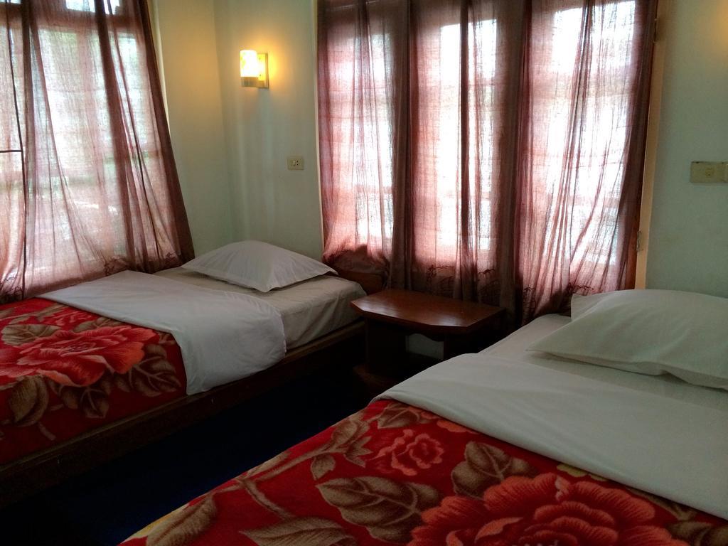 Joy Hotel Nyaung Shwe Exterior photo